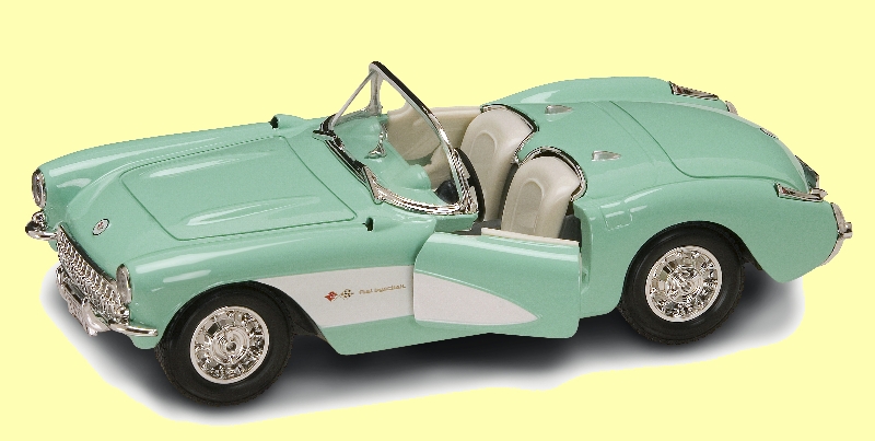 Автомобиль - Шевроле Корветт образца 1957 года, масштаб 1:24  